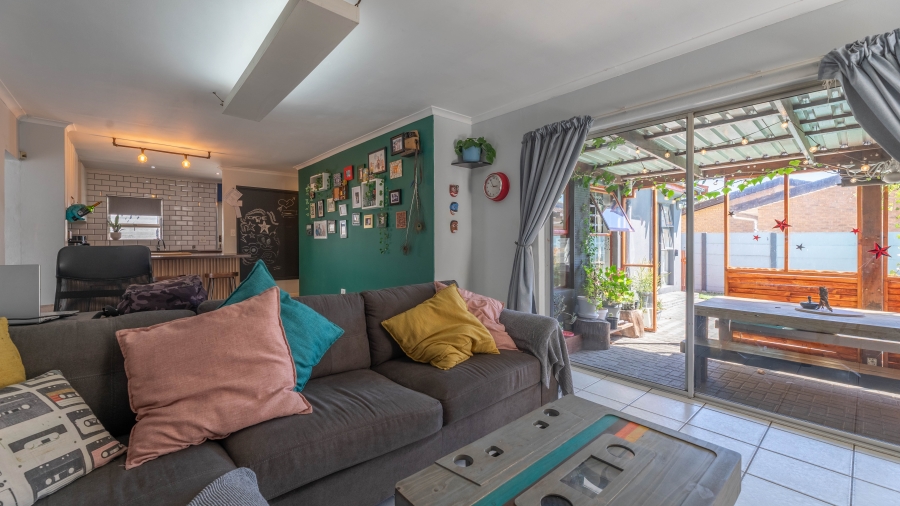 4 Bedroom Property for Sale in Parklands Western Cape